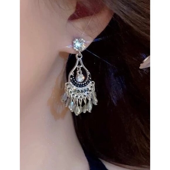 Ethnic style rhinestone tassel earrings retro earrings - Picture 3 of 6